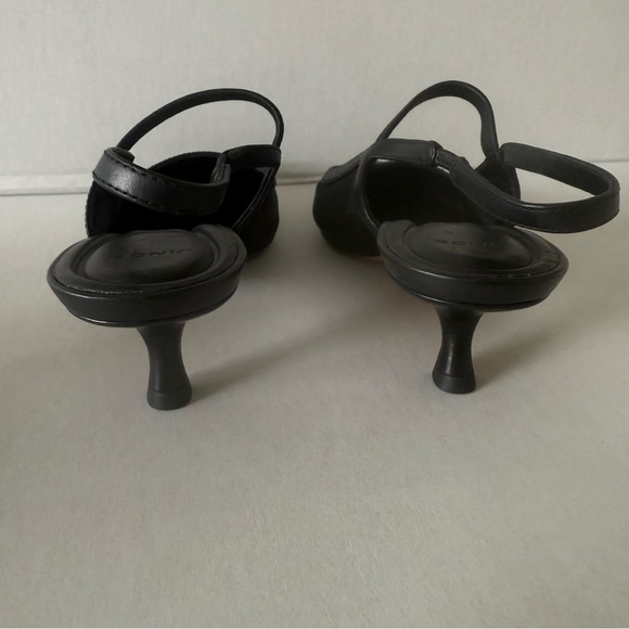 Vince Venice Leather & Mesh Slingback Kitten Heels – Black – Size 6 - Picture 5 of 5
